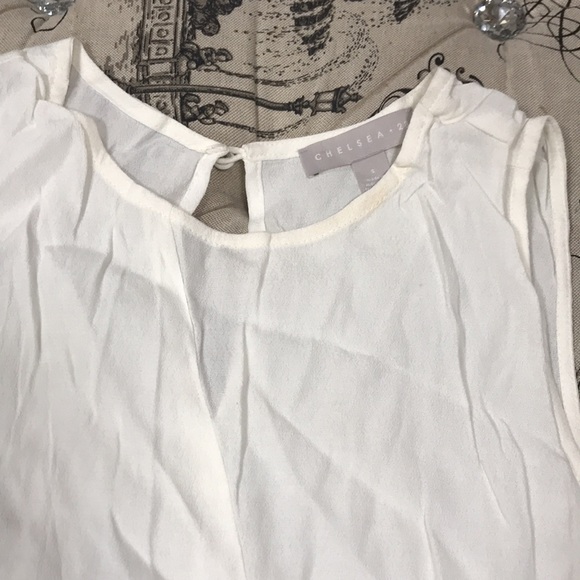 Chelsea 28 White Knotted Sleeveless Top - Picture 5 of 8